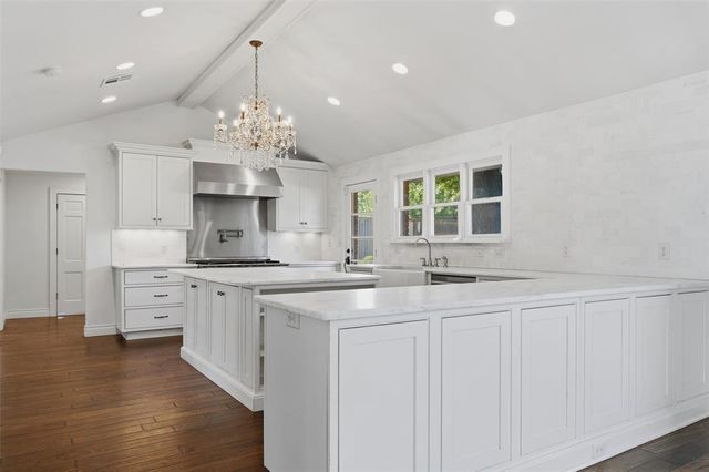 1305 Kenilworth Road, Oklahoma City, OK 73120