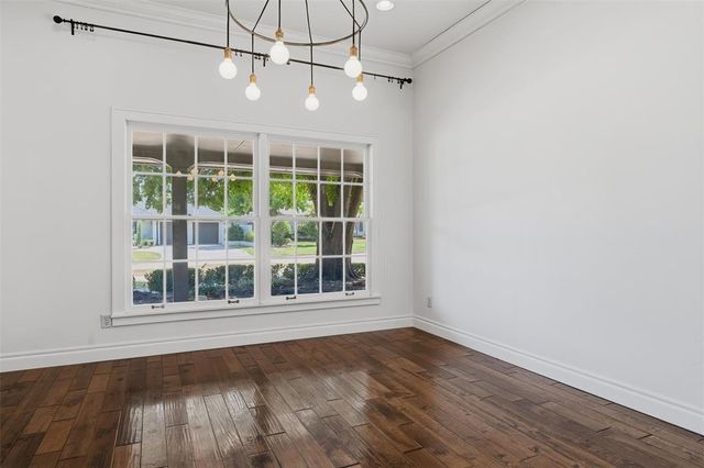 1305 Kenilworth Road, Oklahoma City, OK 73120