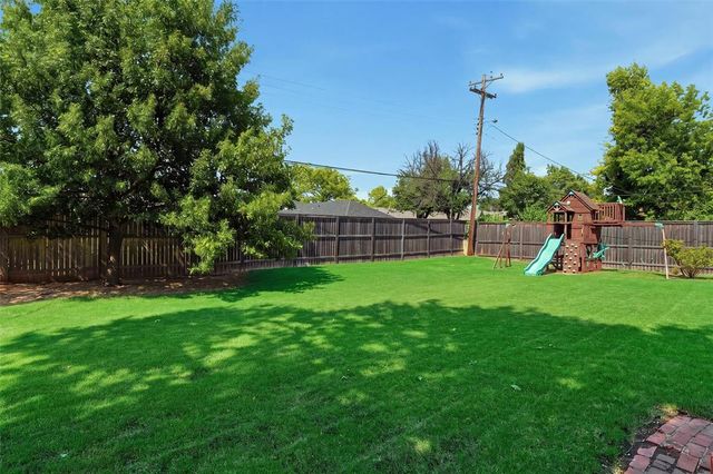 1305 Kenilworth Road, Oklahoma City, OK 73120