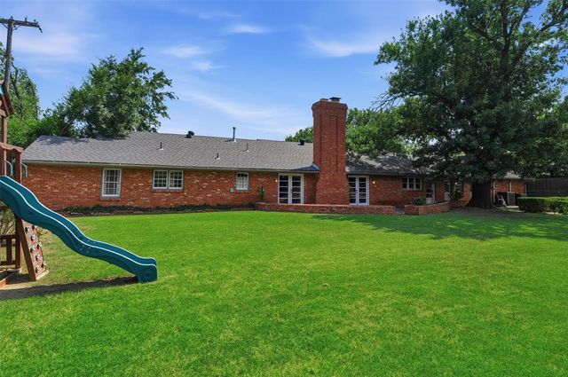 1305 Kenilworth Road, Oklahoma City, OK 73120