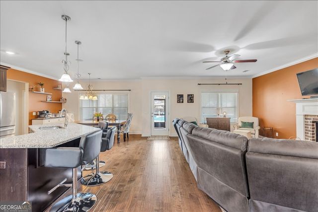 102 Henry Court, Rincon, GA 31326