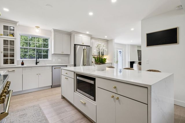 6500 Murray Ln, Brentwood, TN 37027