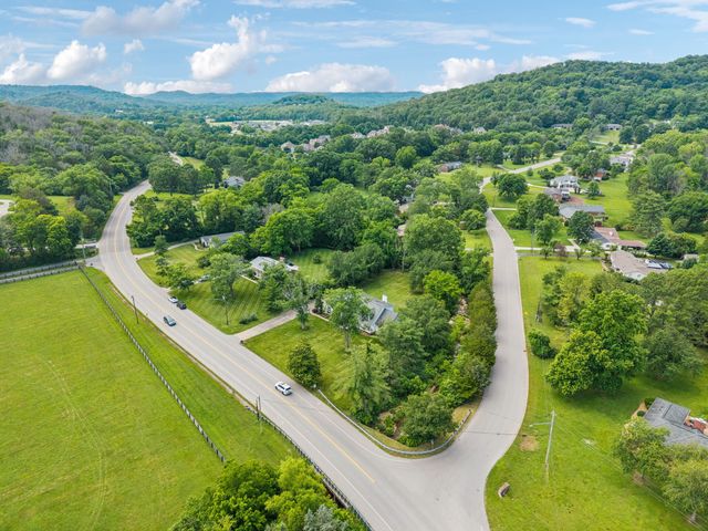 6500 Murray Ln, Brentwood, TN 37027