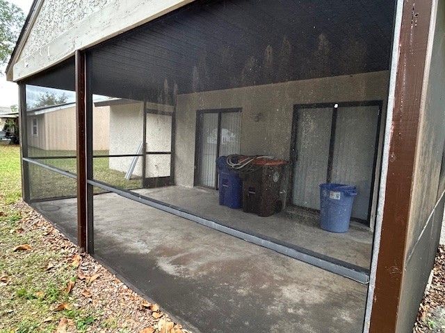 2216 18th Avenue SW, Vero Beach, FL 32962