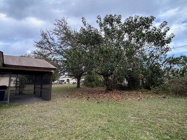 2216 18th Avenue SW, Vero Beach, FL 32962