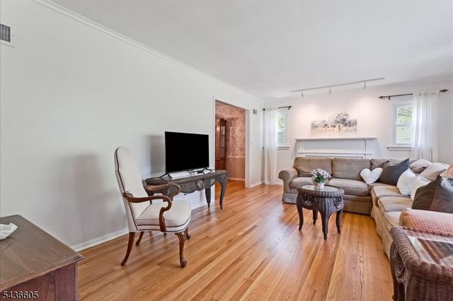 331 Madison Ave, Morris Twp., NJ 07960
