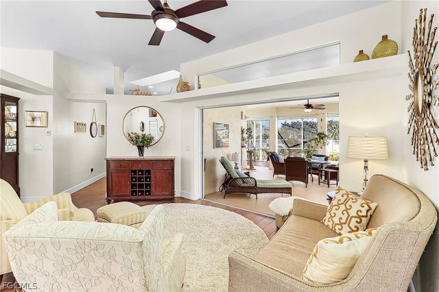 531 SE 33rd ST, Cape Coral, FL 33904