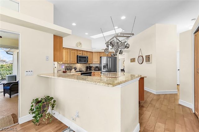 531 SE 33rd ST, Cape Coral, FL 33904