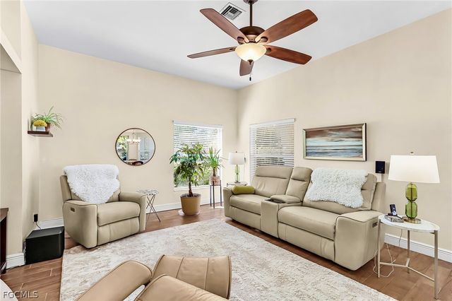 531 SE 33rd ST, Cape Coral, FL 33904