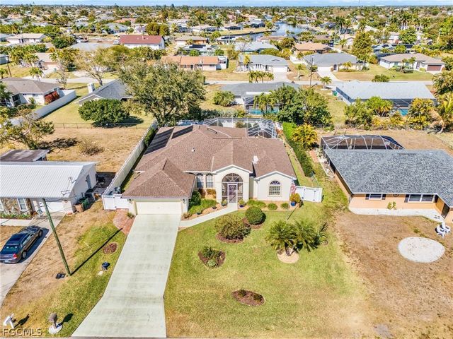 531 SE 33rd ST, Cape Coral, FL 33904