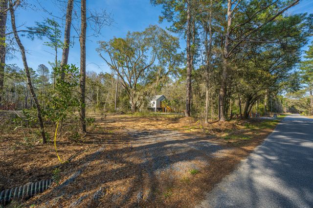808 Society Road, Mcclellanville, SC 29458