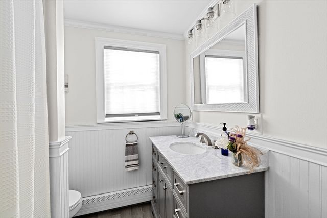 4 Country Drive, Hingham, MA 02043