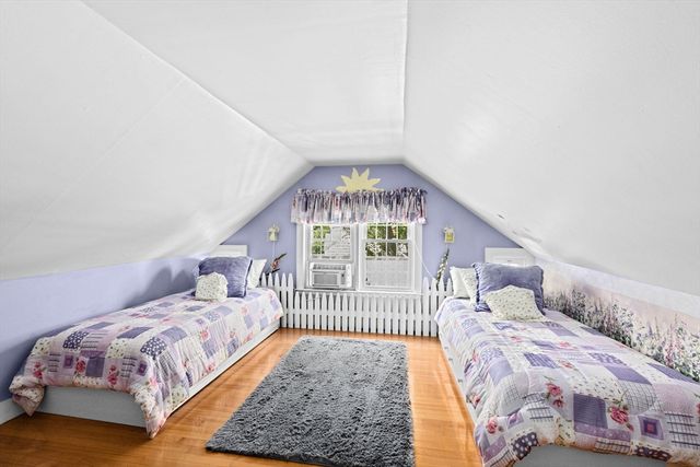 4 Country Drive, Hingham, MA 02043