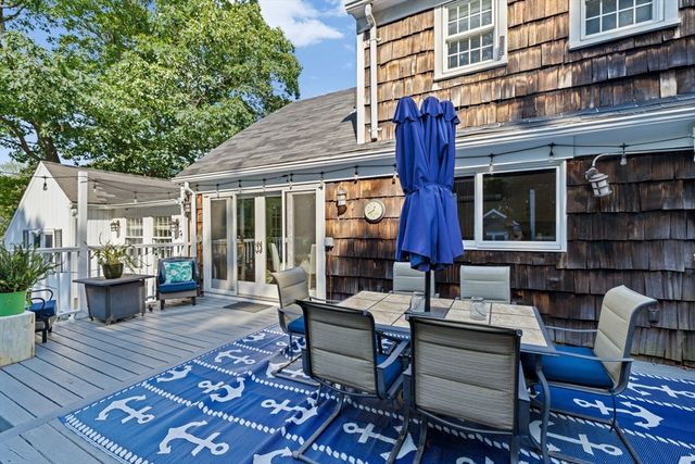 4 Country Drive, Hingham, MA 02043