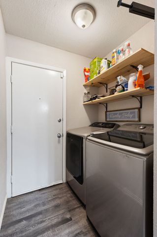 201 Volunteer Drive, Arlington, TX 76014