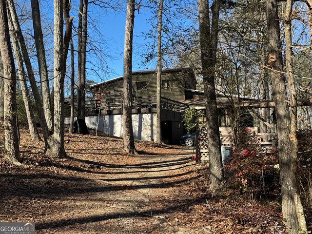 1675 Hi Roc Road NE, Conyers, GA 30012