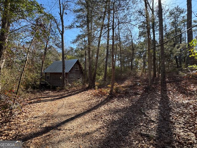 1675 Hi Roc Road NE, Conyers, GA 30012