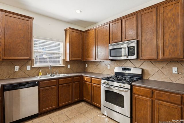 143 Katherine Way, San Antonio, TX 78253