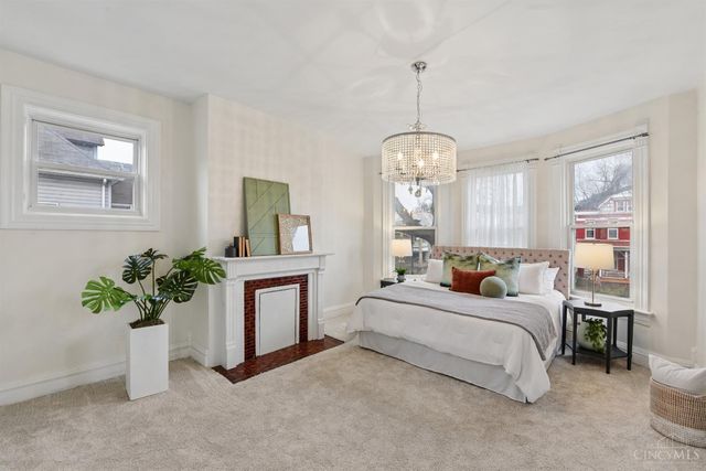 1723 Kinney Avenue, Cincinnati, OH 45207