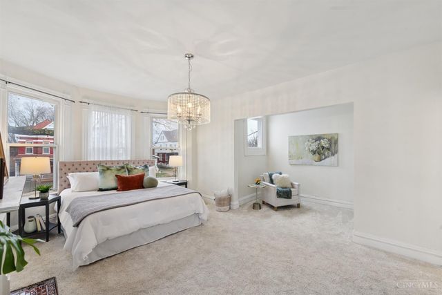 1723 Kinney Avenue, Cincinnati, OH 45207