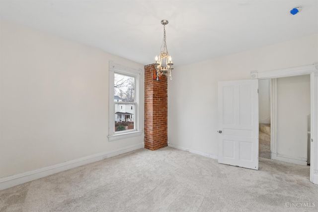 1723 Kinney Avenue, Cincinnati, OH 45207