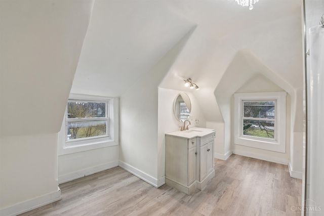 1723 Kinney Avenue, Cincinnati, OH 45207