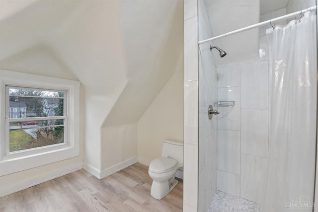 1723 Kinney Avenue, Cincinnati, OH 45207