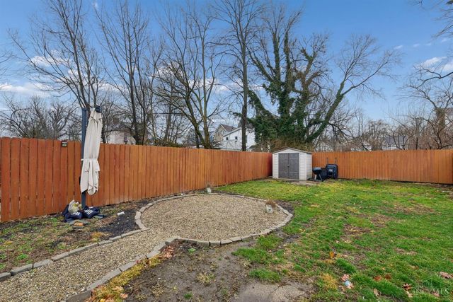 1723 Kinney Avenue, Cincinnati, OH 45207