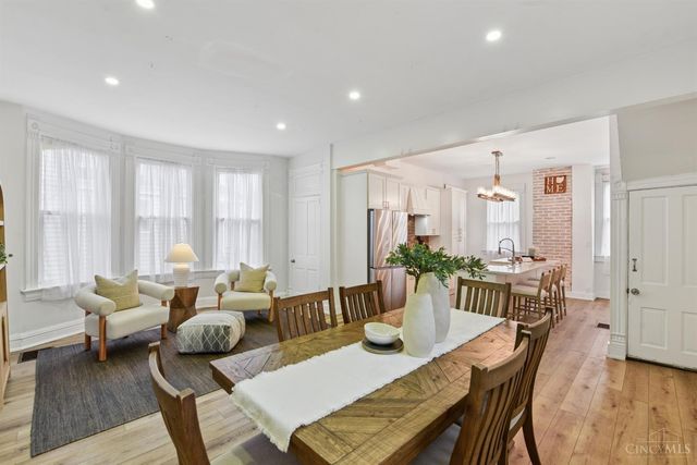 1723 Kinney Avenue, Cincinnati, OH 45207