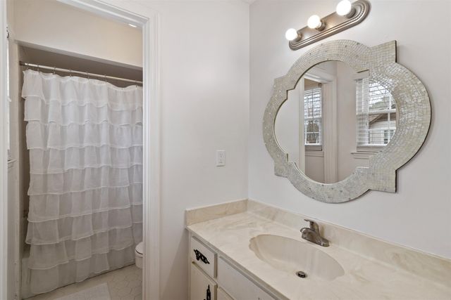 2400 BRACHTON AVE, Germantown, TN 38139