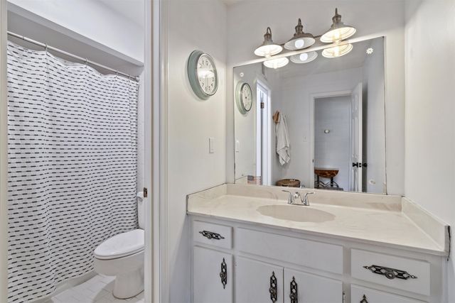 2400 BRACHTON AVE, Germantown, TN 38139