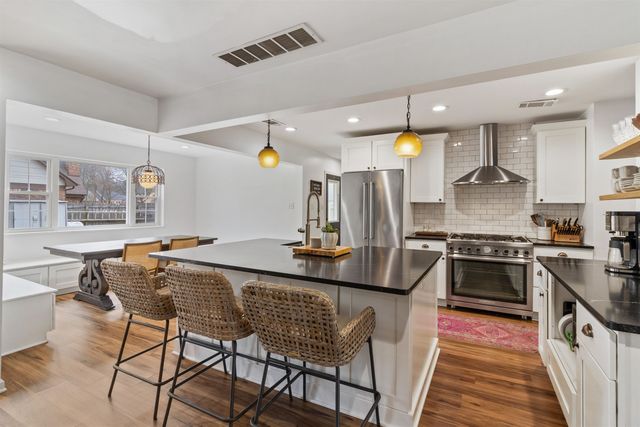 2400 BRACHTON AVE, Germantown, TN 38139