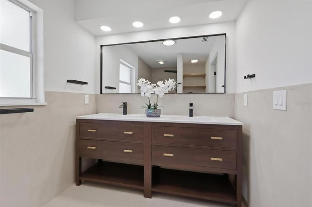 250 DEERFOOT ROAD, Deland, FL 32720