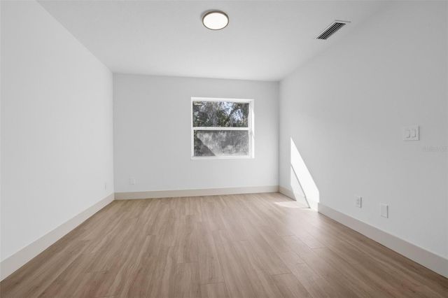 250 DEERFOOT ROAD, Deland, FL 32720