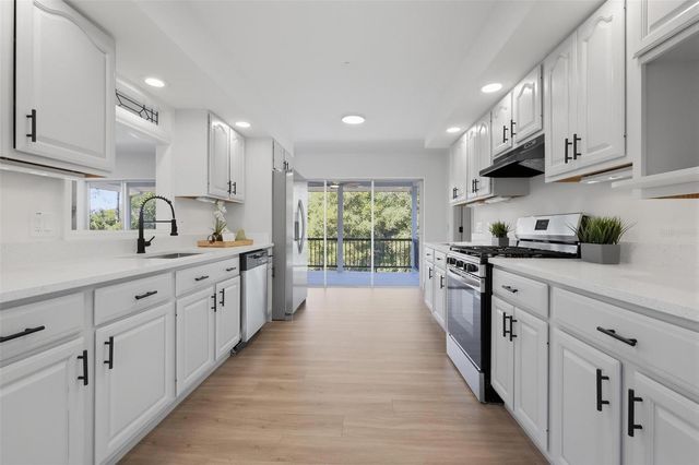 250 DEERFOOT ROAD, Deland, FL 32720