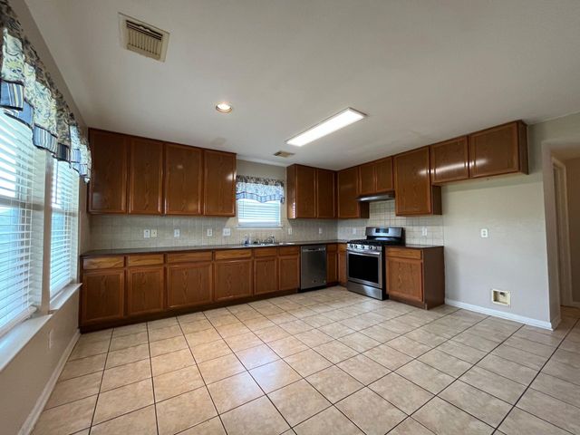 15202 Lynford Crest Drive, Houston, TX 77083