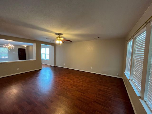 15202 Lynford Crest Drive, Houston, TX 77083