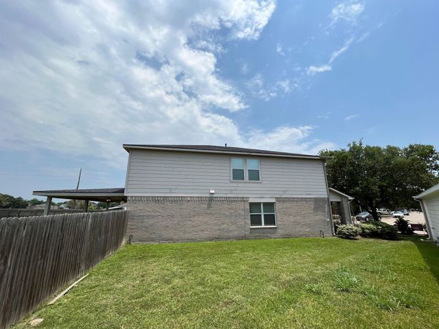 15202 Lynford Crest Drive, Houston, TX 77083
