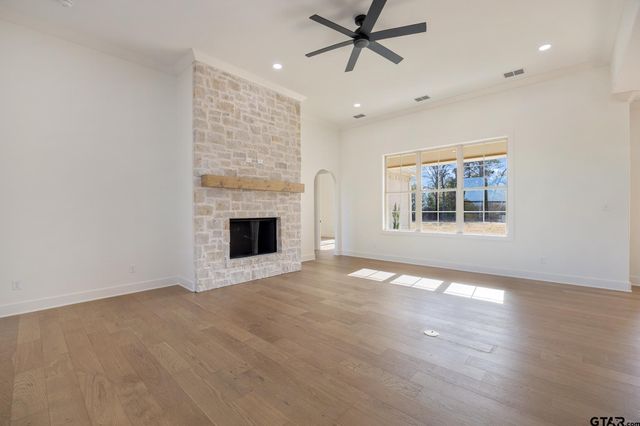 22039 CR 3312, Chandler, TX 75758