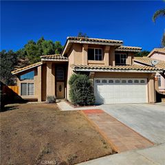 716 La Loma Lane, Corona, CA 92879