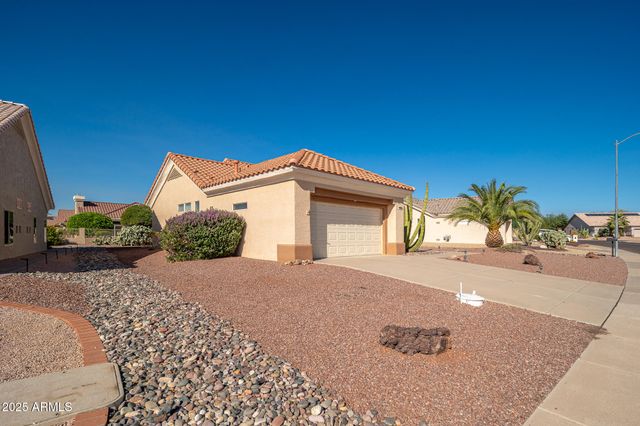 22608 N DUSTY TRAIL Boulevard, Sun City West, AZ 85375