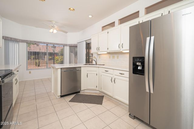 22608 N DUSTY TRAIL Boulevard, Sun City West, AZ 85375