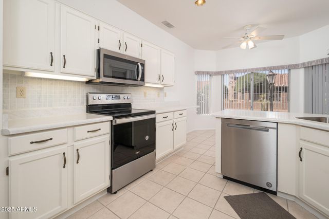 22608 N DUSTY TRAIL Boulevard, Sun City West, AZ 85375