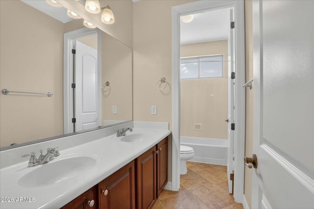 6931 W DALE Lane, Peoria, AZ 85383