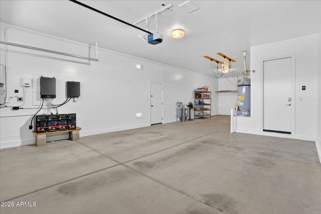 6931 W DALE Lane, Peoria, AZ 85383
