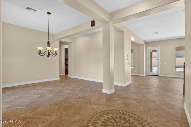 6931 W DALE Lane, Peoria, AZ 85383