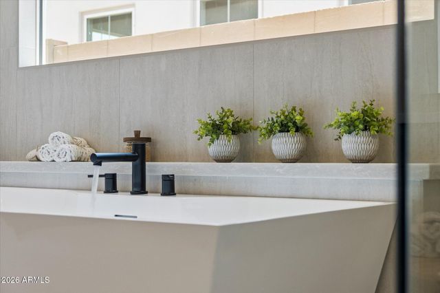 1541 E NOLAN Place, Chandler, AZ 85249