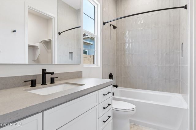 1541 E NOLAN Place, Chandler, AZ 85249