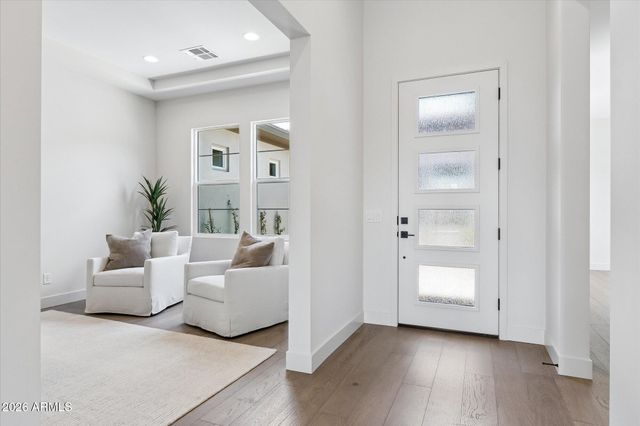 1541 E NOLAN Place, Chandler, AZ 85249