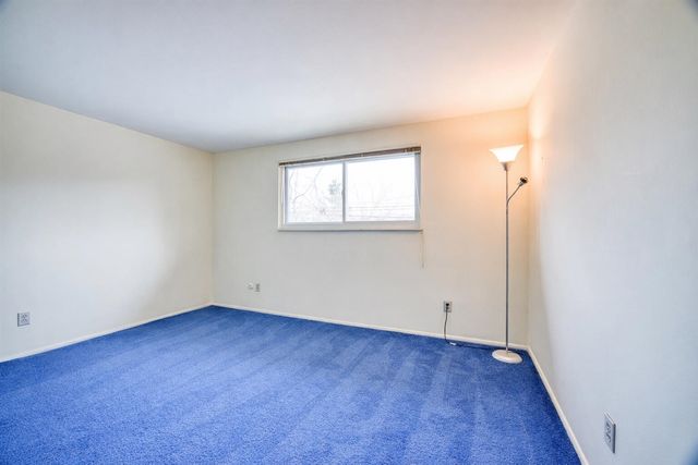 1434 Pine Valley Boulevard, Ann Arbor, MI 48104